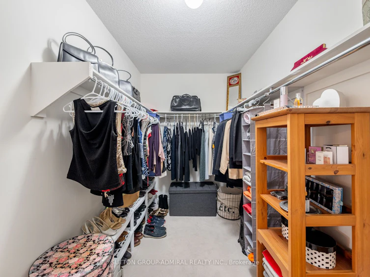 23 Kerr Lane, Aurora, ON, L4G 0E5 - 31