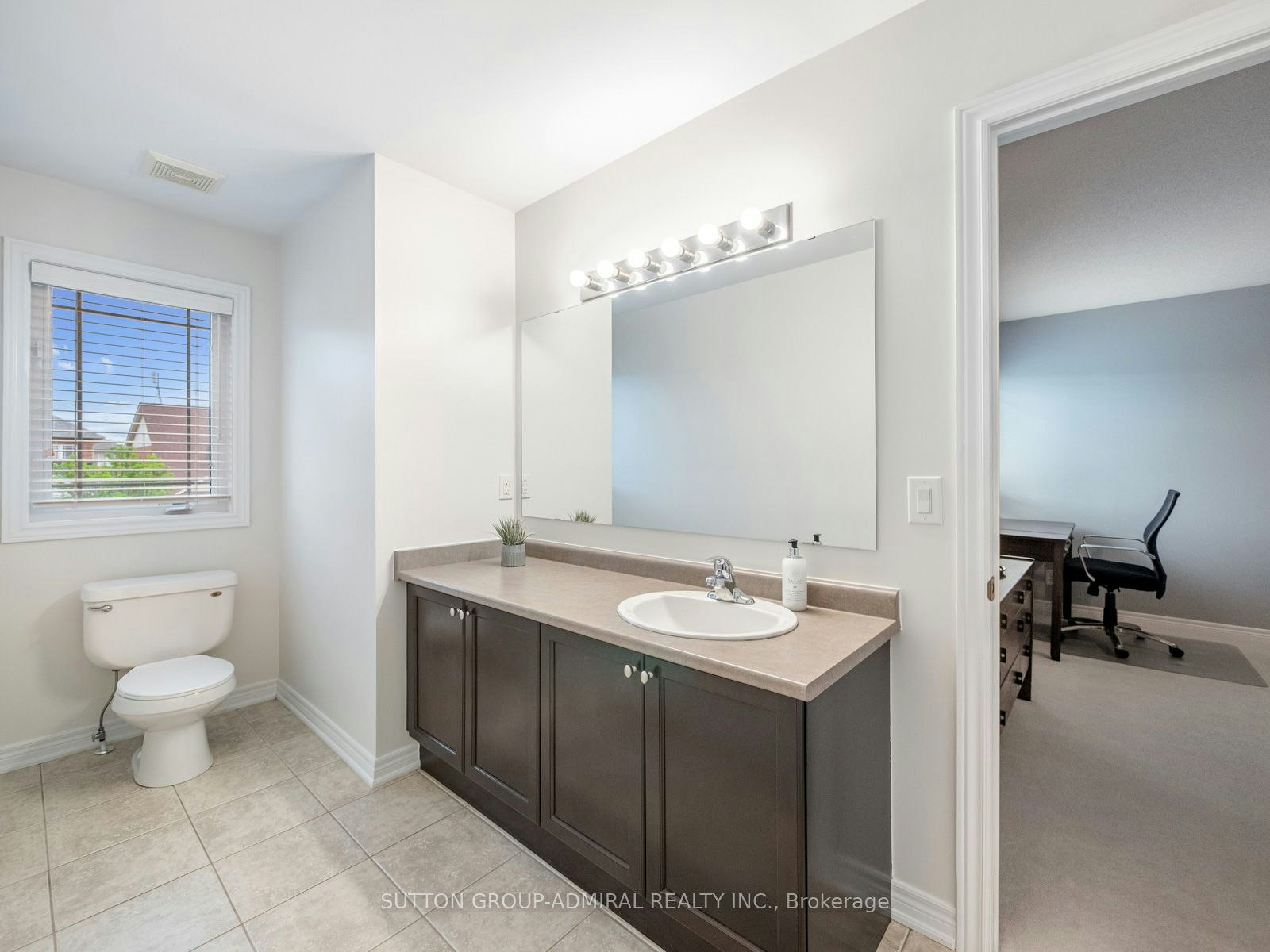 23 Kerr Lane, Aurora, ON, L4G 0E5 - 35
