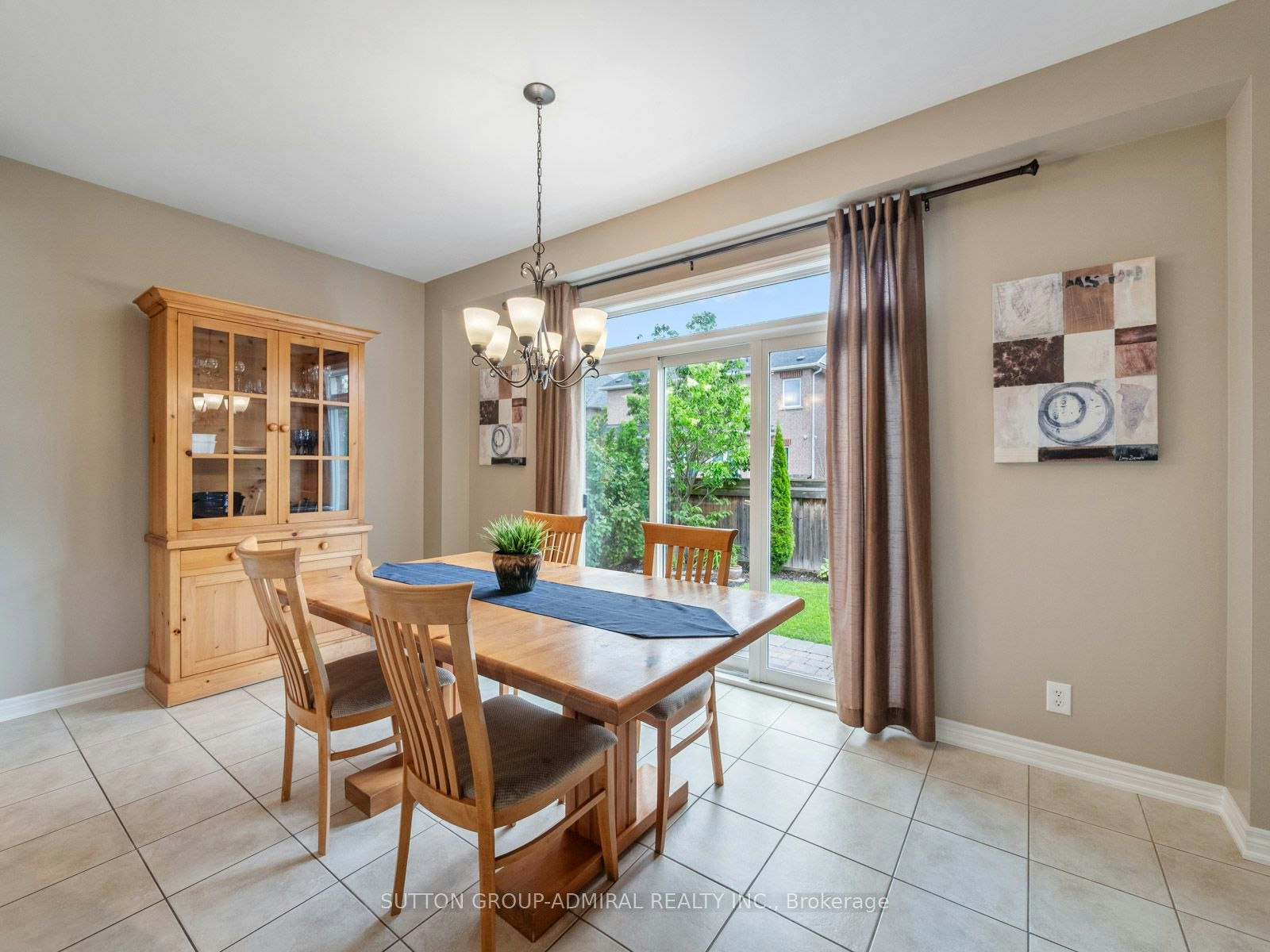 23 Kerr Lane, Aurora, ON, L4G 0E5 - 19