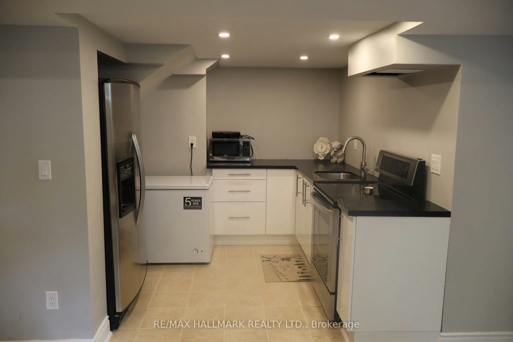 Basement-15 Cormorant Crescent, Vaughan, ON, L4H 2R1 - 7