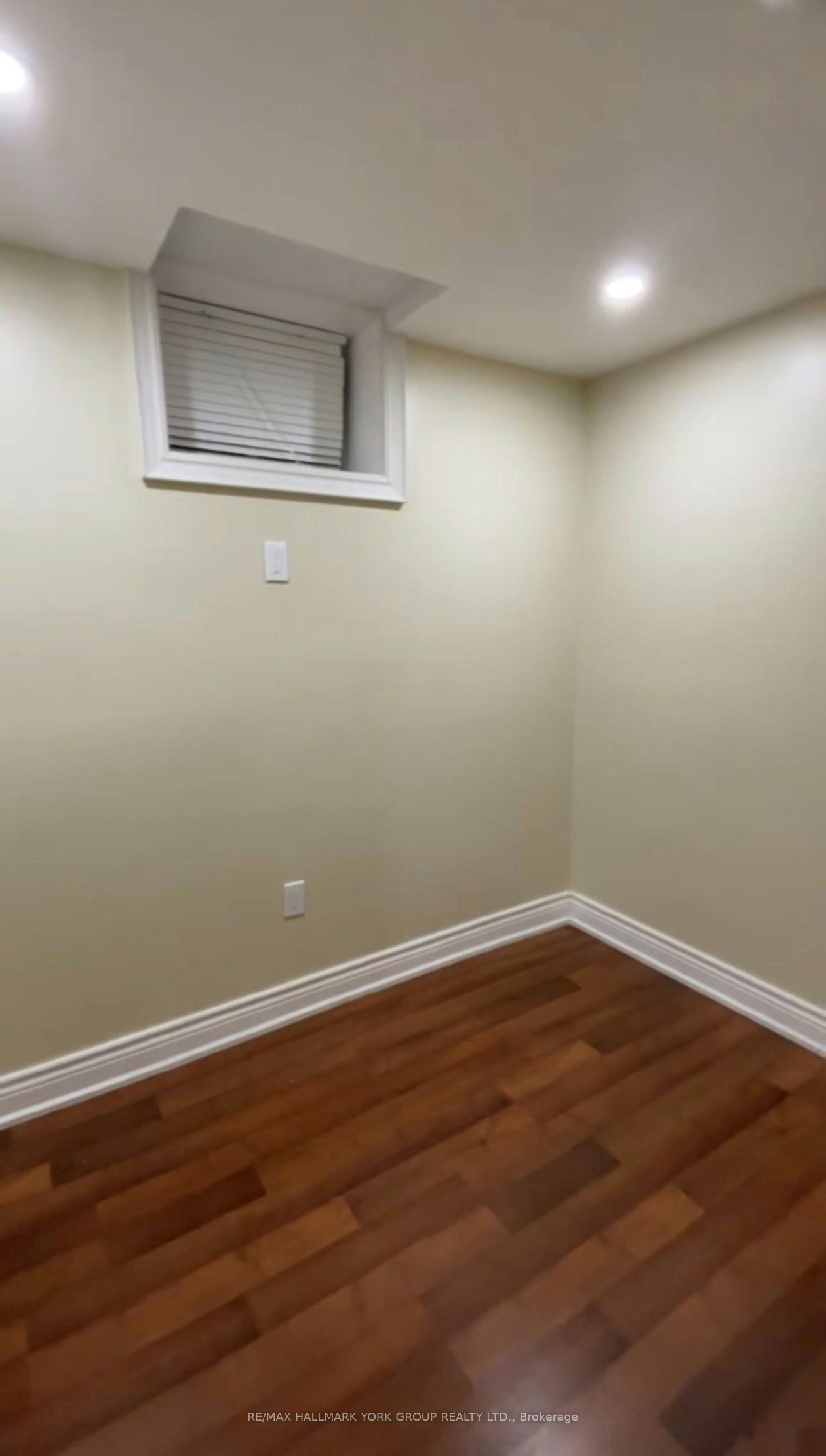 BASEMENT-33 Deerwood Crescent, Richmond Hill, ON, L4E 3V4 - 8