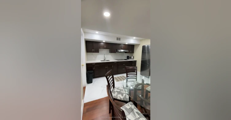 BASEMENT-33 Deerwood Crescent, Richmond Hill, ON, L4E 3V4 - 7