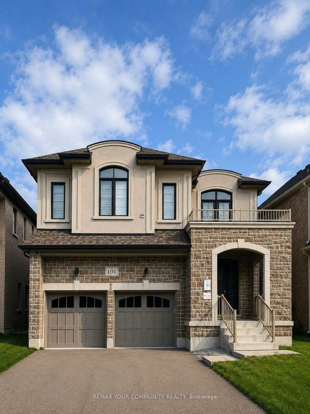 101 Connell Drive, Georgina, ON, L4P 0K3