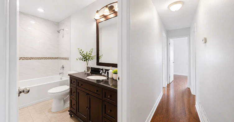 UPPER-376 Agar Avenue, Bradford West Gwillimbury, ON, L3Z 1H5 - 10