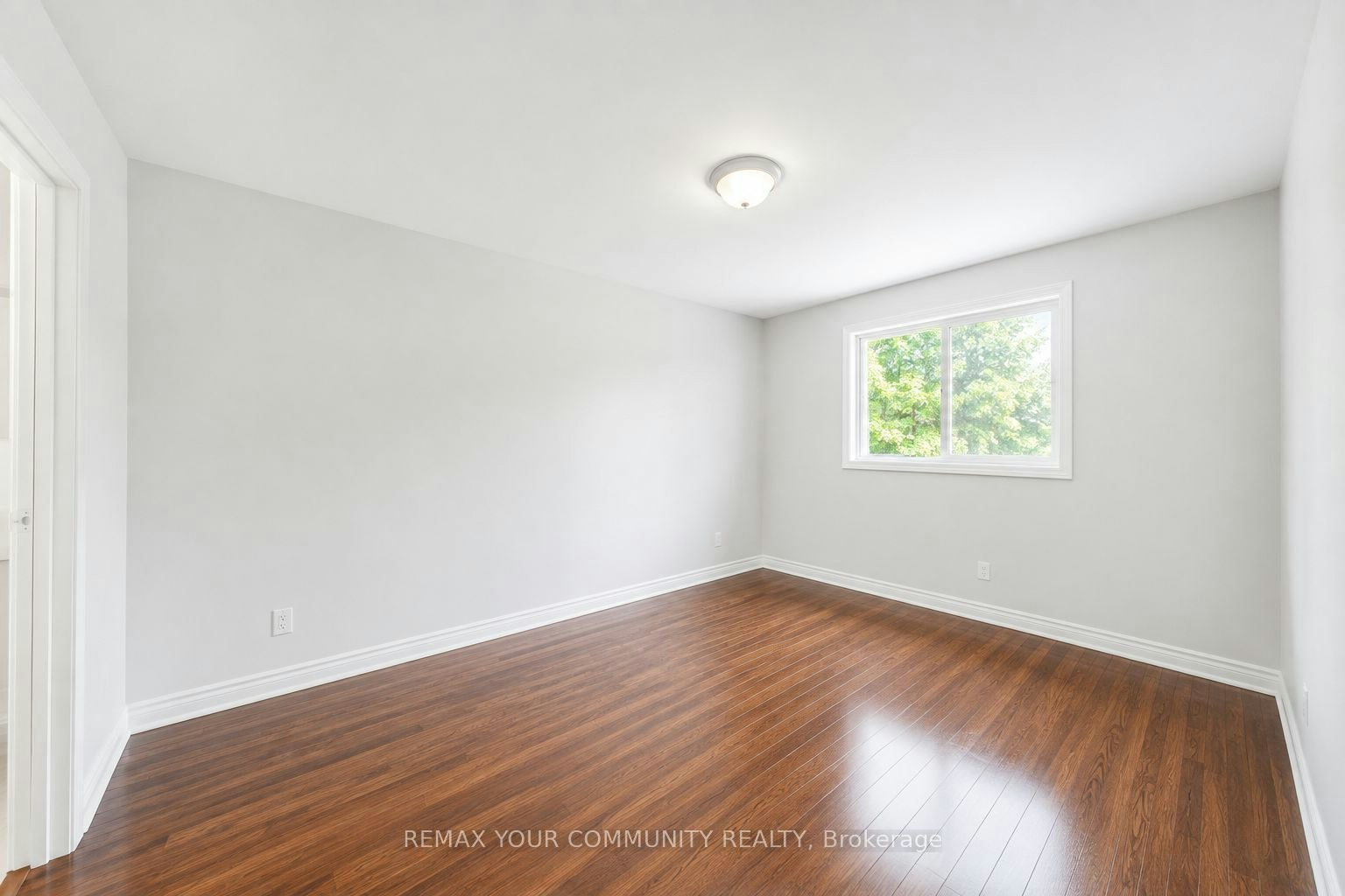UPPER-376 Agar Avenue, Bradford West Gwillimbury, ON, L3Z 1H5 - 7