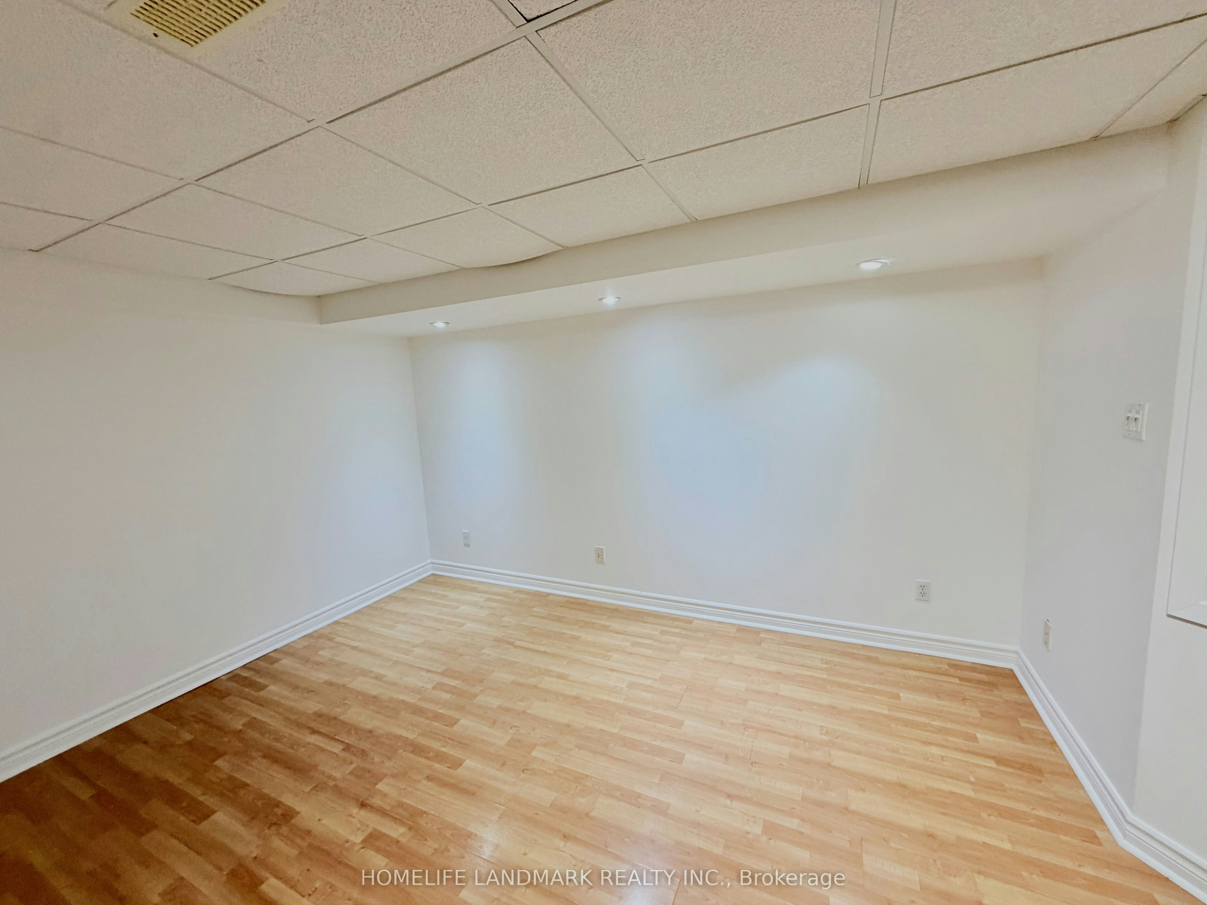 1967 Bur Oak Avenue, Markham, ON, L6E 1W4 - 26