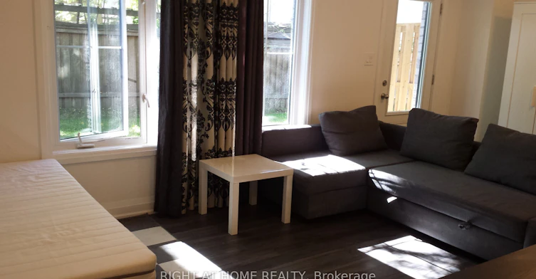 Basement-39 Stallibrass Lane S, Richmond Hill, ON, L4C 2M8 - 2