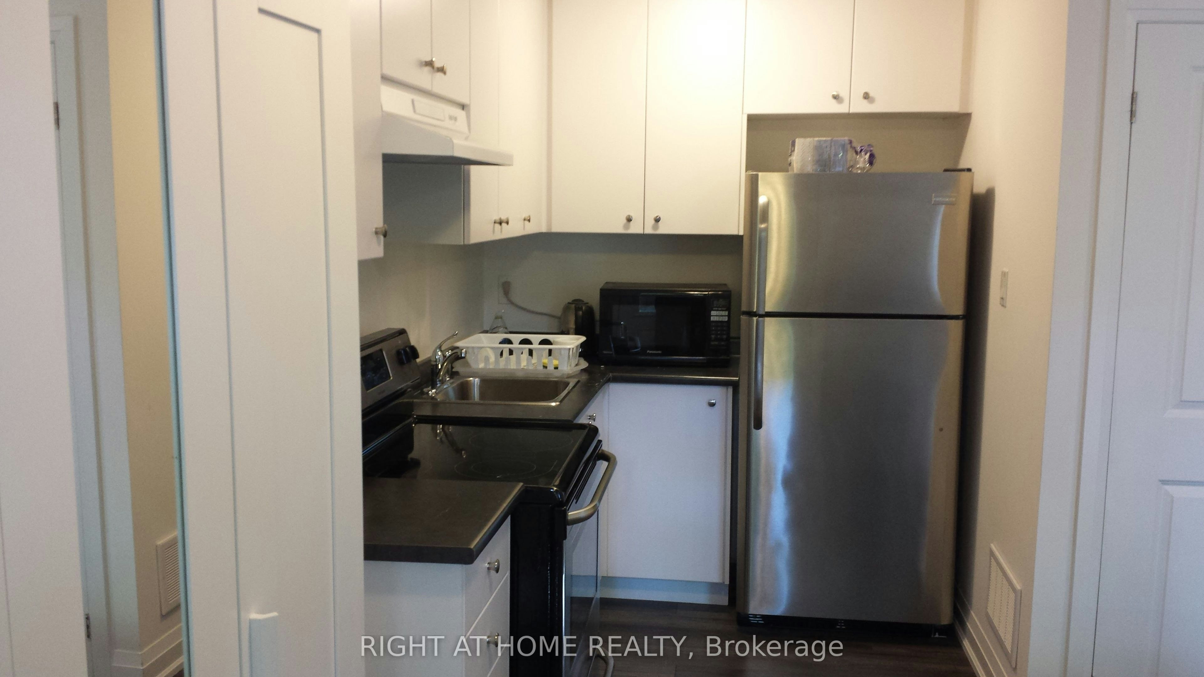 Basement-39 Stallibrass Lane S, Richmond Hill, ON, L4C 2M8 - 3