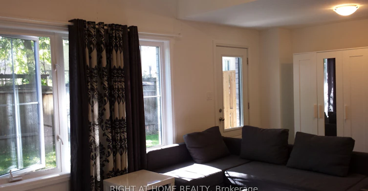 Basement-39 Stallibrass Lane S, Richmond Hill, ON, L4C 2M8