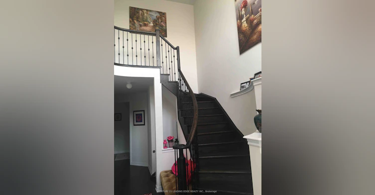 1 Bdrm Upper Level-23 Boland Court, Aurora, ON, L4G 0W6 - 6