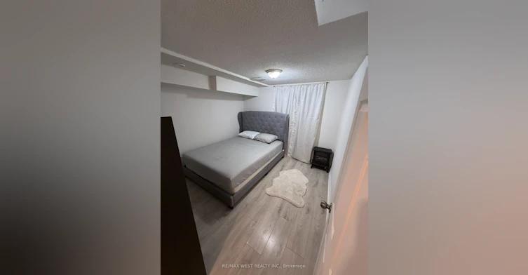 Basement-52 Marchwood Crescent, Richmond Hill, ON, L4C 8M4 - 6