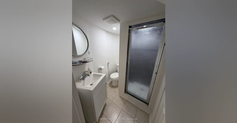 Basement-52 Marchwood Crescent, Richmond Hill, ON, L4C 8M4 - 5