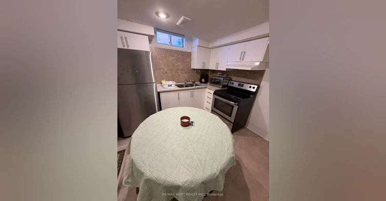 Basement-52 Marchwood Crescent, Richmond Hill, ON, L4C 8M4 - 7
