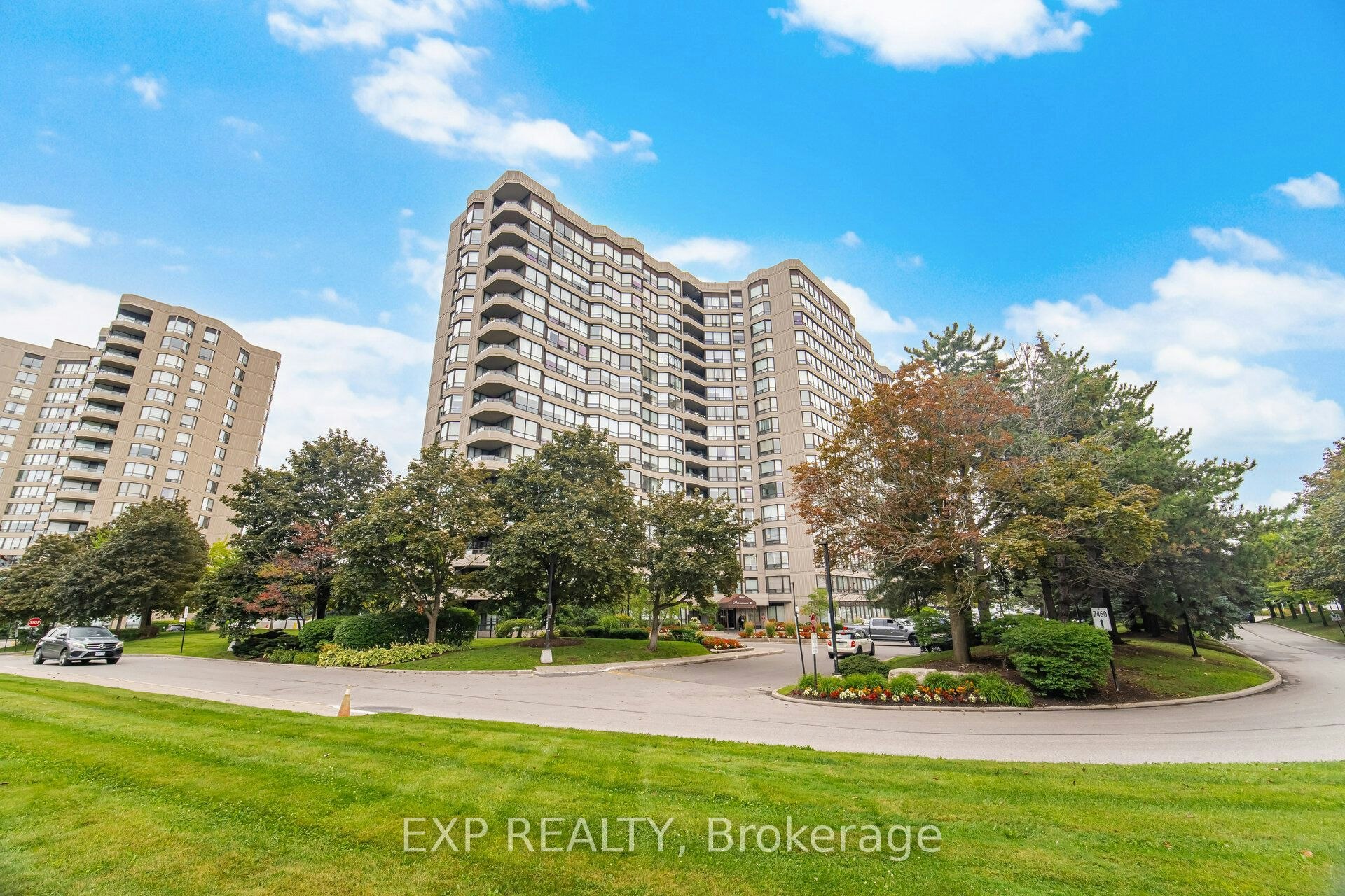 410-7440 Bathurst Street, Vaughan, ON, L4J 7K8