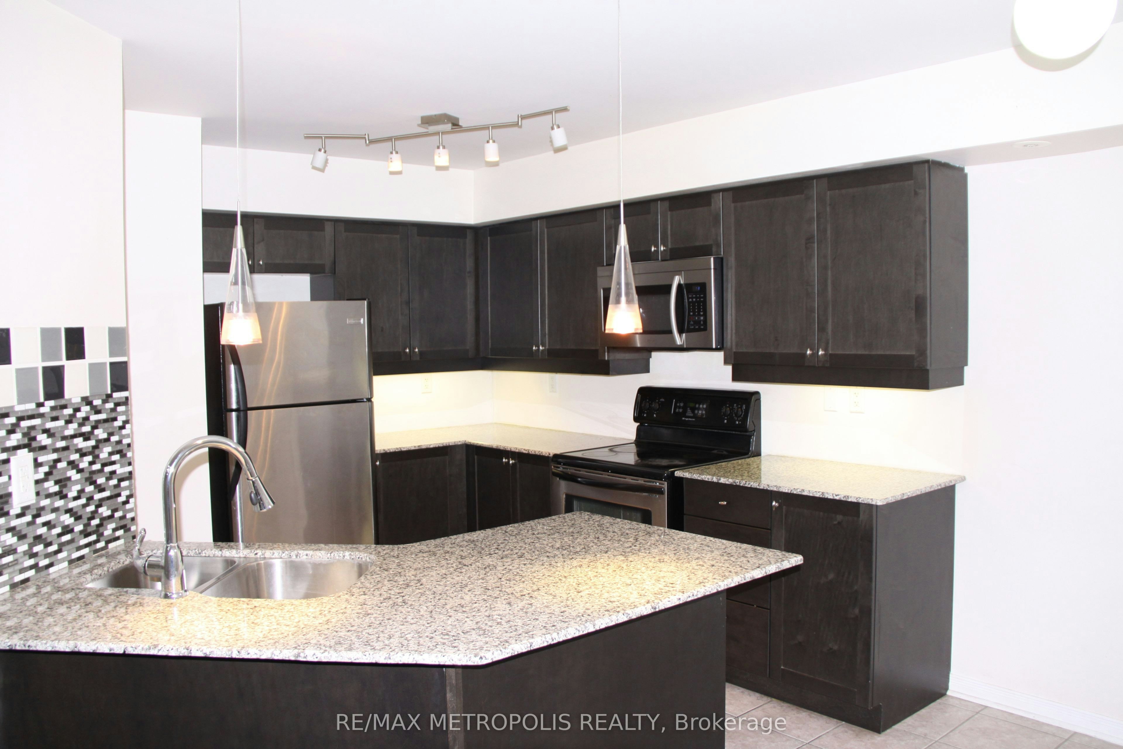 31-2127 Bur Oak Avenue, Markham, ON, L6E 0C5 - 9