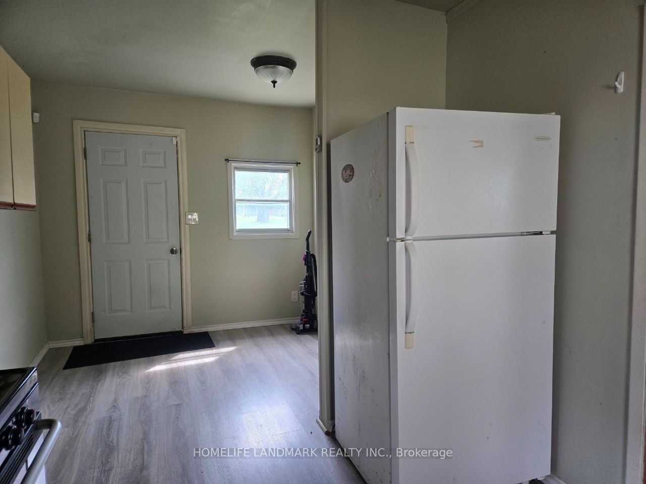14 Elm Grove Avenue, Richmond Hill, ON, L4E 2T2 - 7