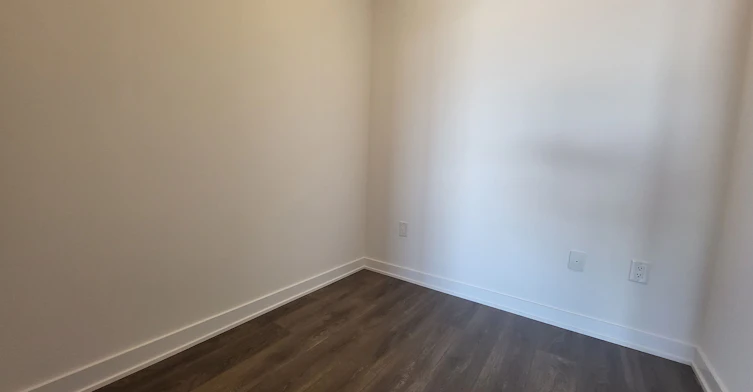 601-38 Honeycrisp Crescent, Vaughan, ON, L4K 5C3 - 10