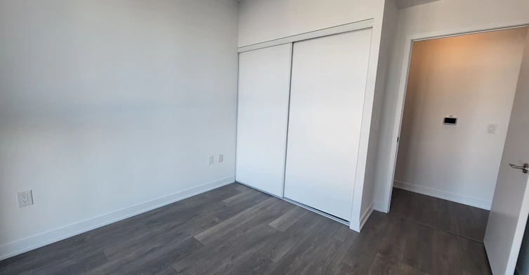601-38 Honeycrisp Crescent, Vaughan, ON, L4K 5C3 - 8