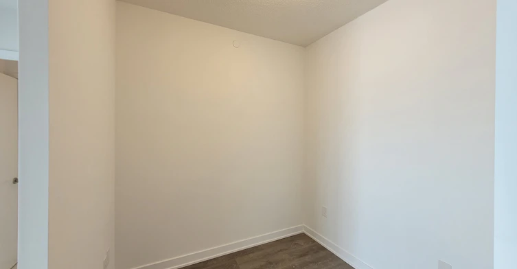 601-38 Honeycrisp Crescent, Vaughan, ON, L4K 5C3 - 9