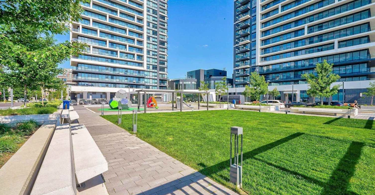 1031-38 Water Walk Drive W, Markham, ON, L3R 6M8 - 10