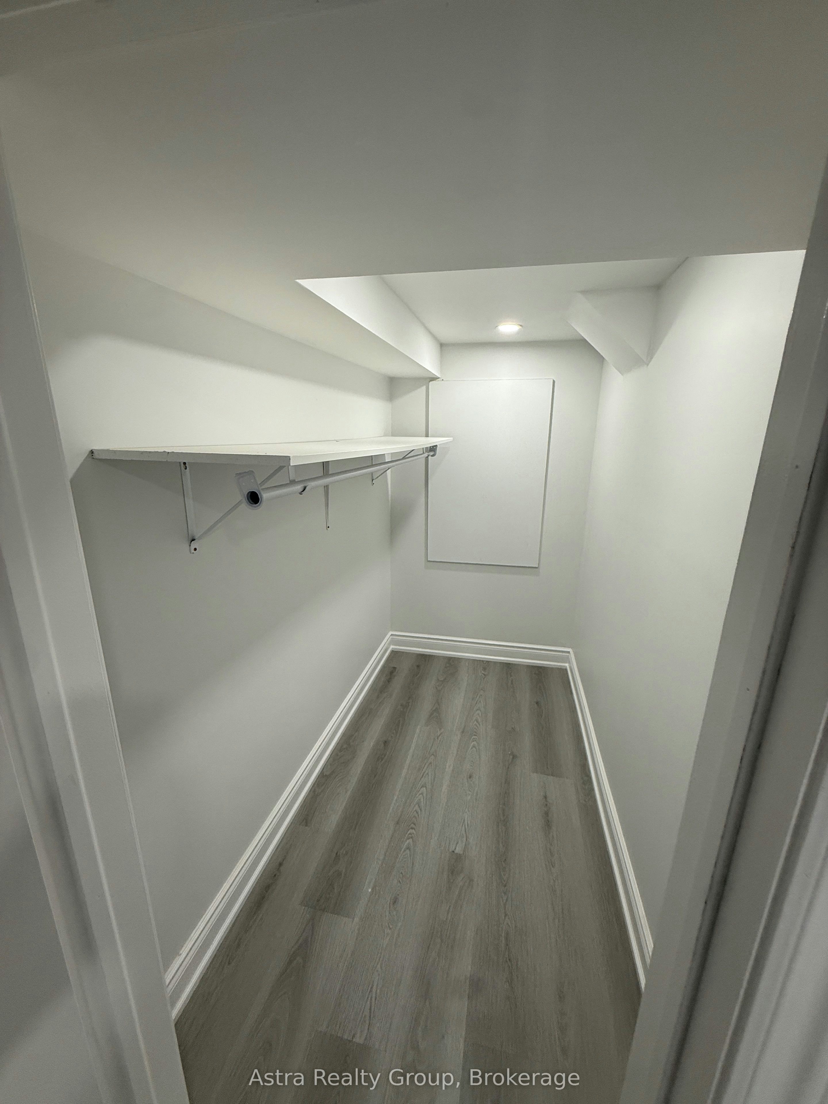 105 Coldwell Bay Circle, Vaughan, ON, L4H 5E9 - 9