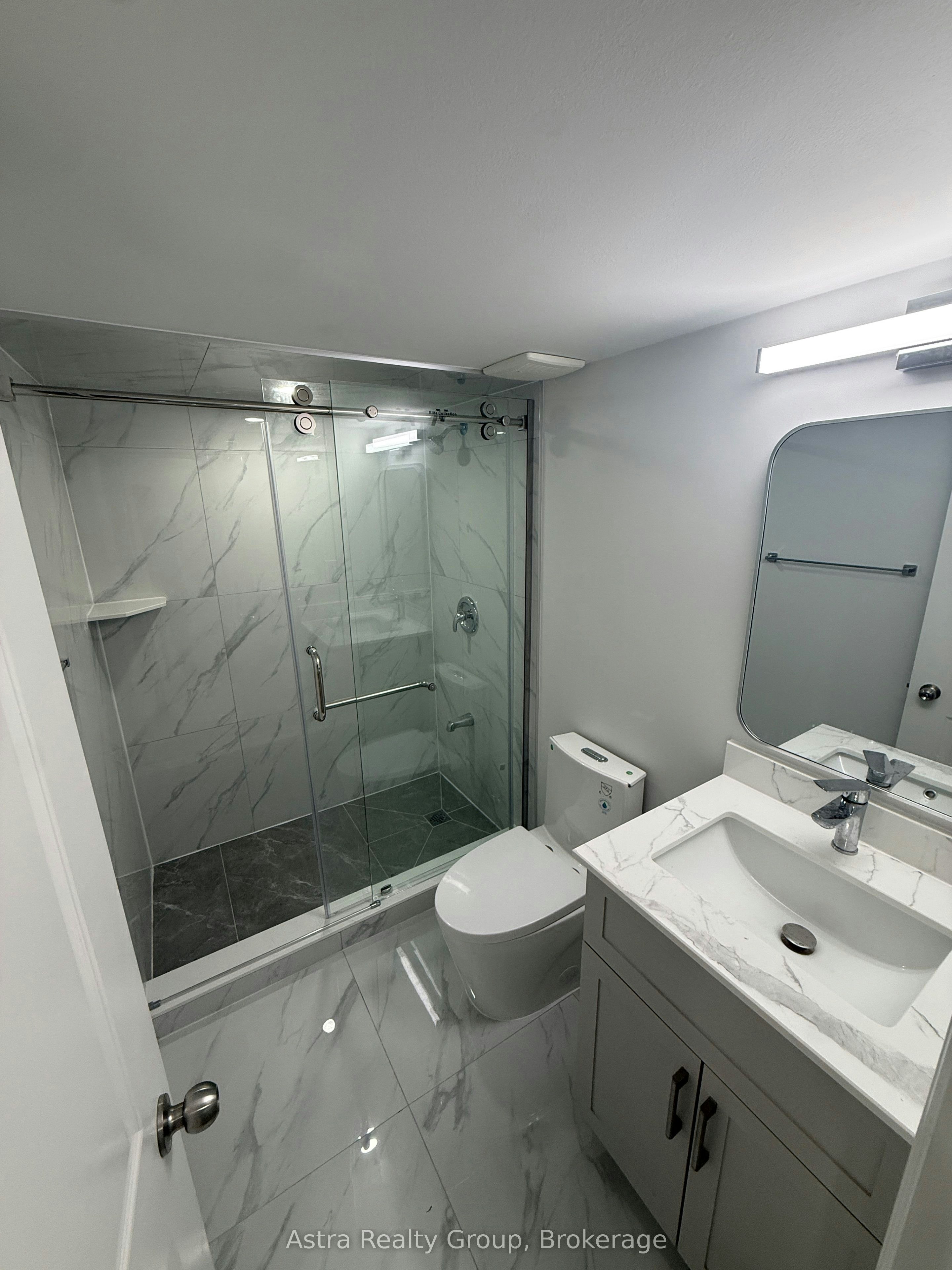 105 Coldwell Bay Circle, Vaughan, ON, L4H 5E9 - 7