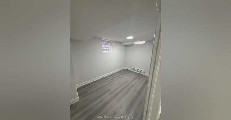105 Coldwell Bay Circle, Vaughan, ON, L4H 5E9 - 12