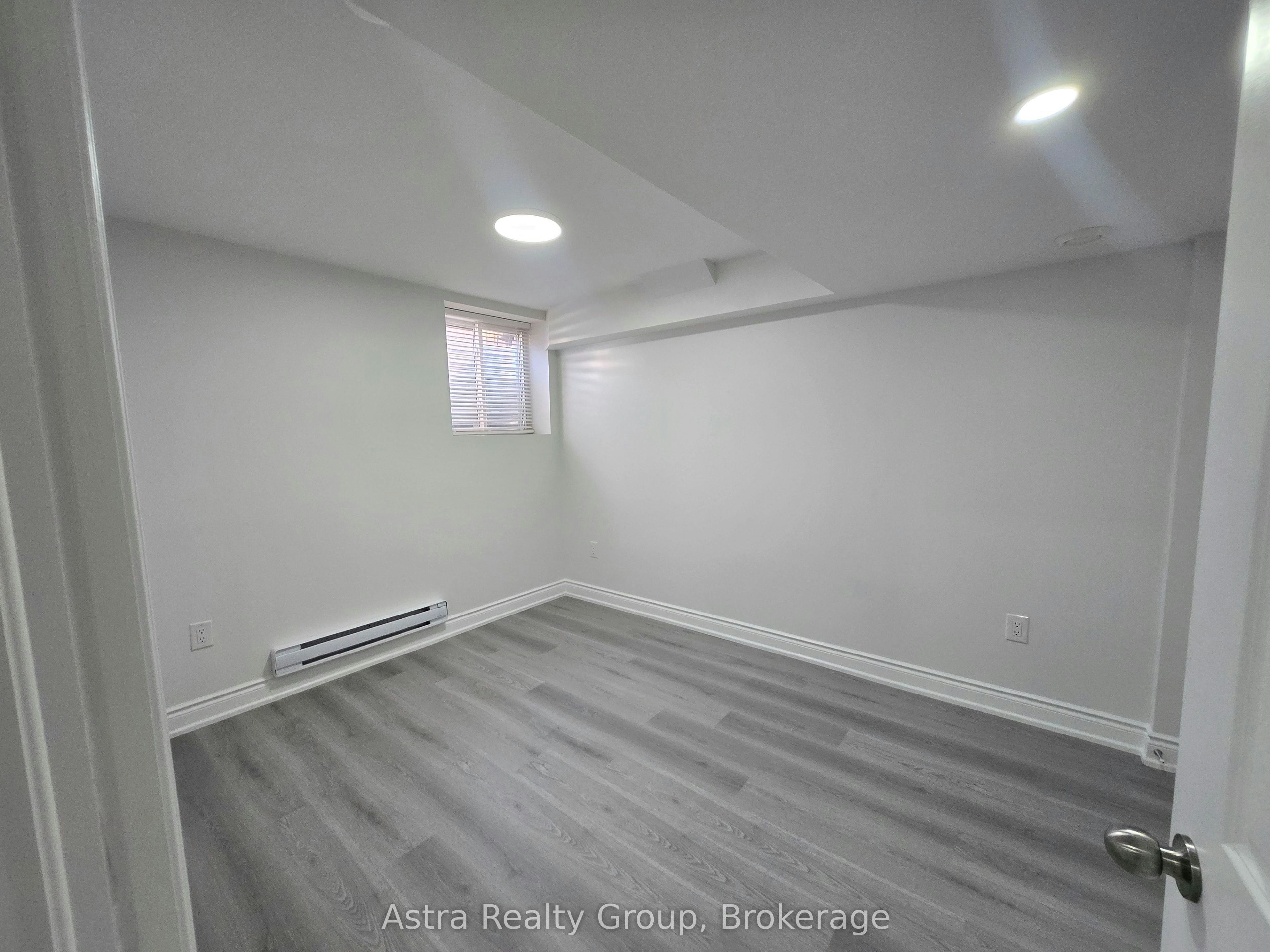 105 Coldwell Bay Circle, Vaughan, ON, L4H 5E9 - 13