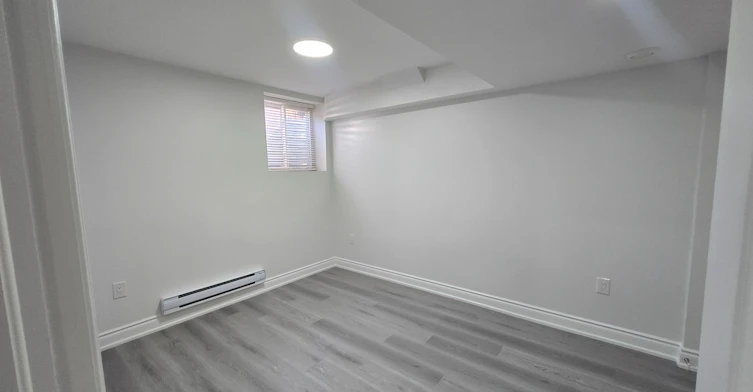 105 Coldwell Bay Circle, Vaughan, ON, L4H 5E9 - 13