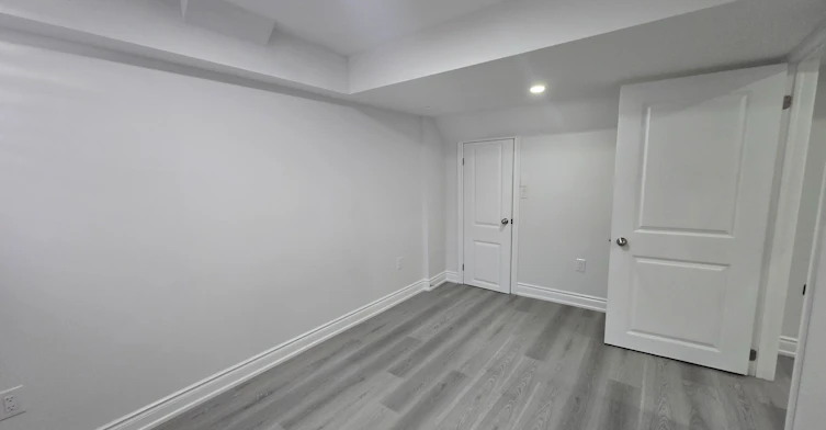 105 Coldwell Bay Circle, Vaughan, ON, L4H 5E9 - 12