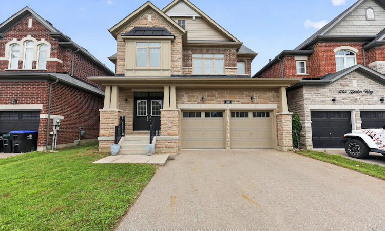 1048 Barton Way