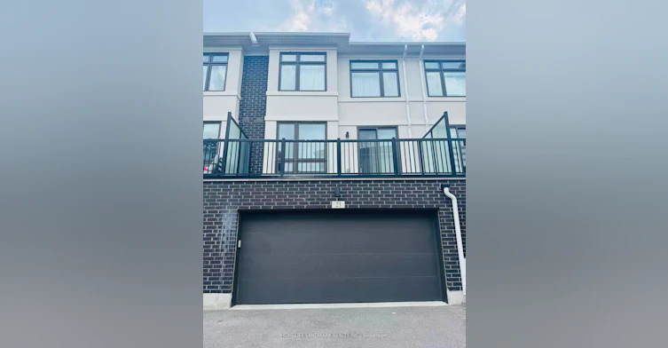 23 James Noble Lane, Richmond Hill, ON, L4C 5S7 - 3