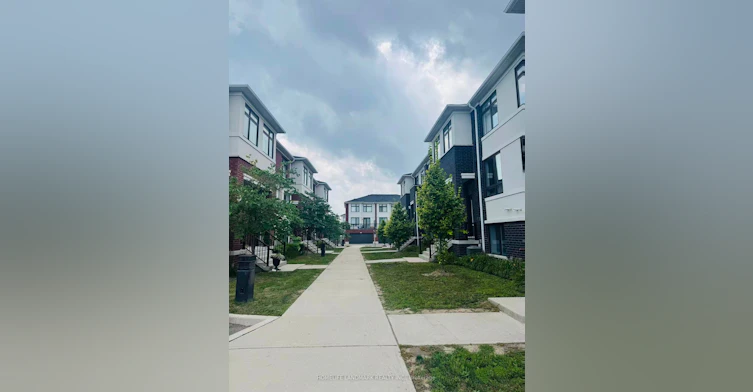 23 James Noble Lane, Richmond Hill, ON, L4C 5S7