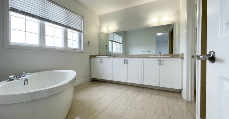 20 Frank Kelly Drive, East Gwillimbury, ON, L9N 0V2 - 15