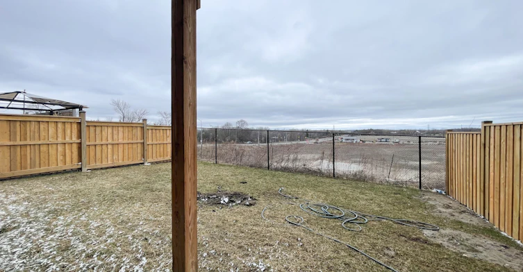 20 Frank Kelly Drive, East Gwillimbury, ON, L9N 0V2 - 24