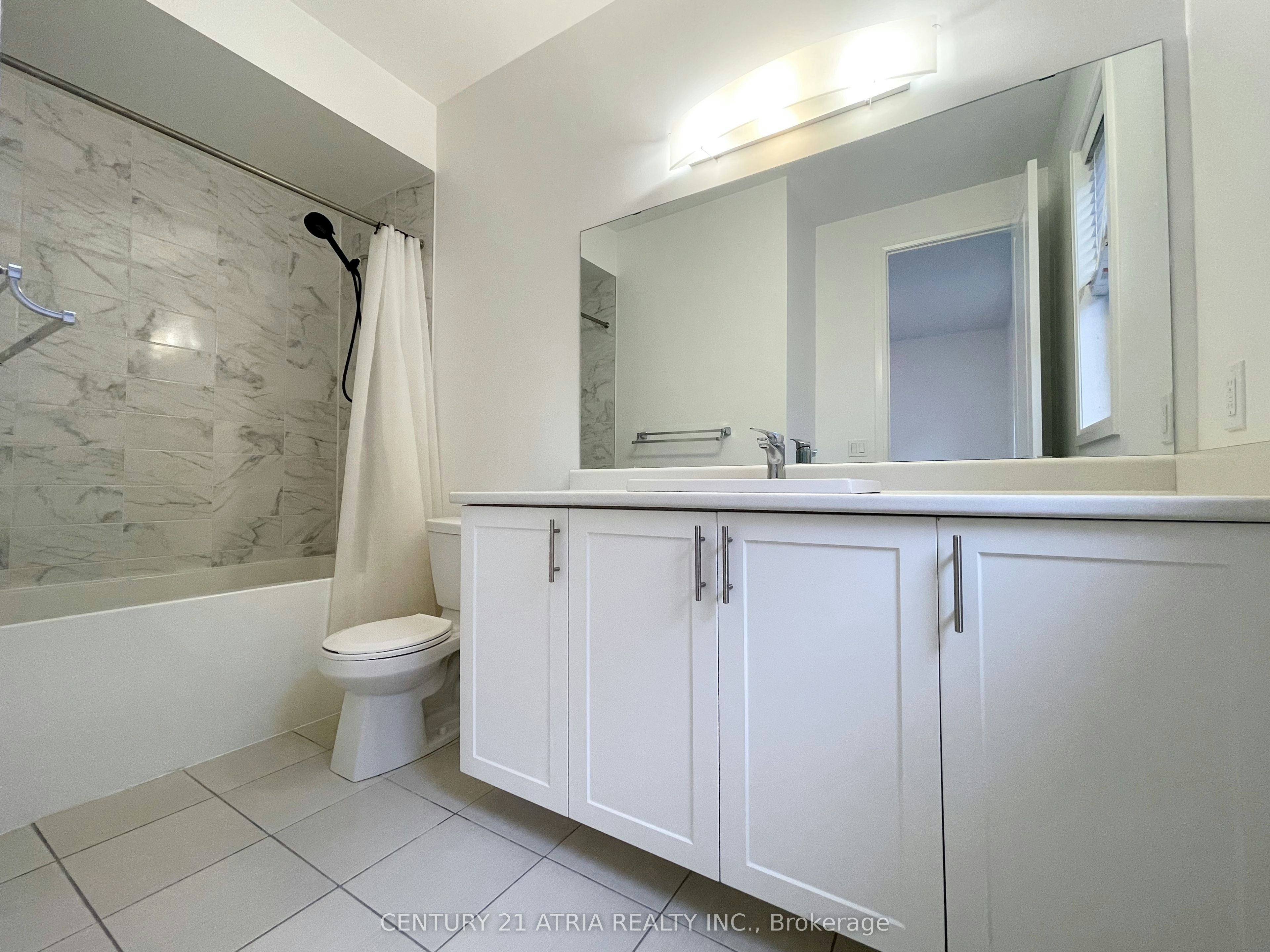20 Frank Kelly Drive, East Gwillimbury, ON, L9N 0V2 - 18