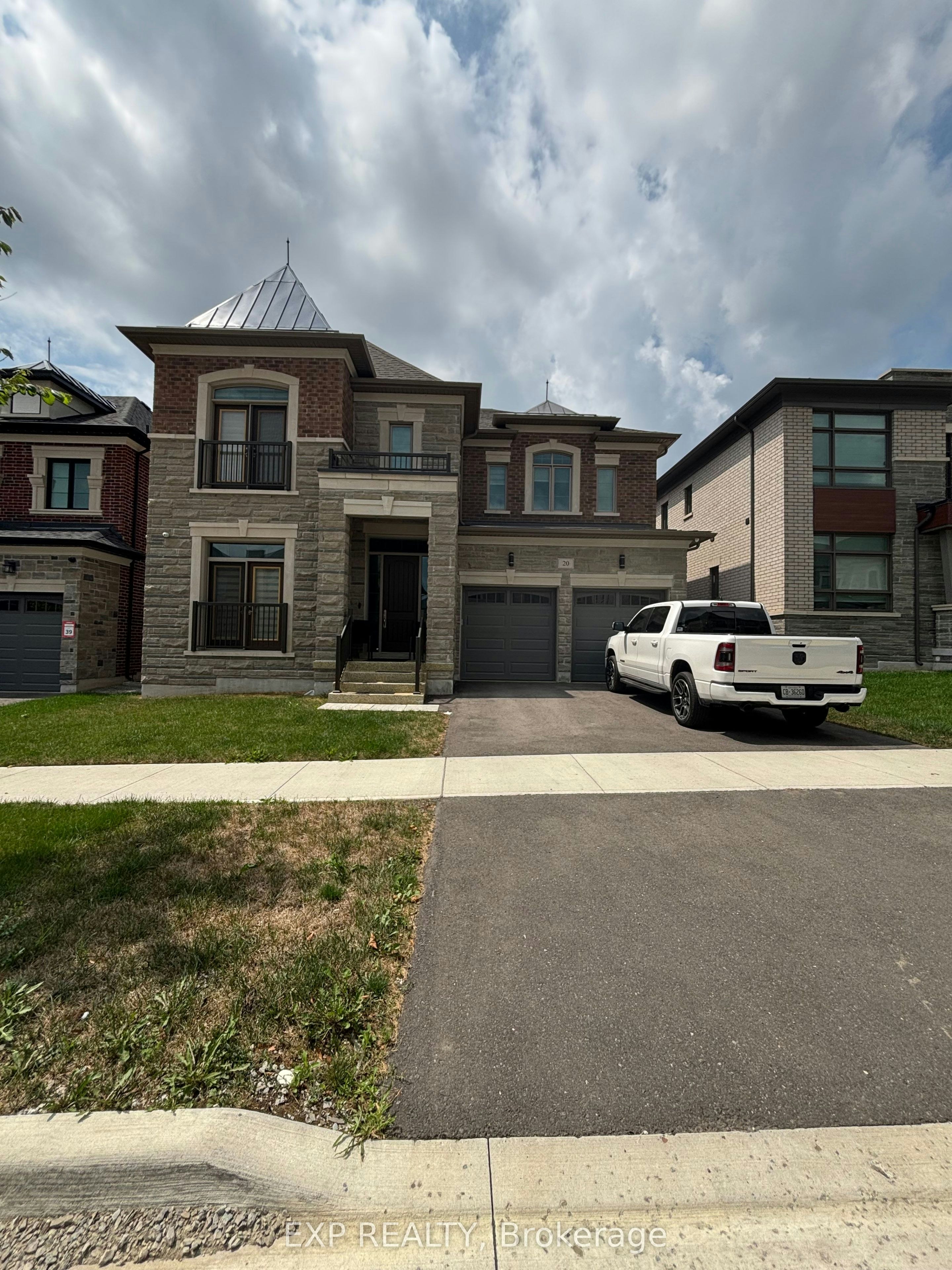 20 Seraville Street, Vaughan, ON, L3L 0H1