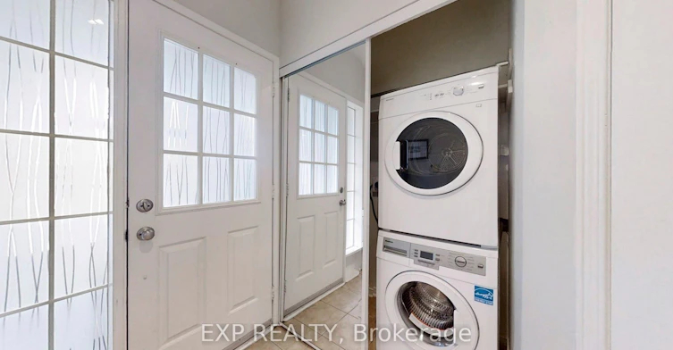 8 Hacienda Drive, Richmond Hill, ON, L4E 3X1 - 14