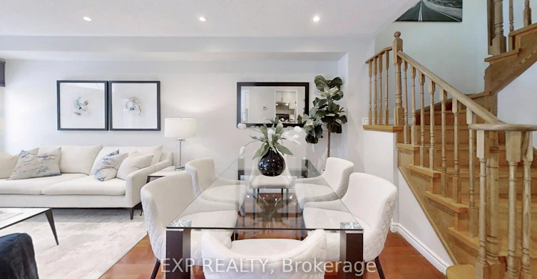8 Hacienda Drive, Richmond Hill, ON, L4E 3X1 - 5