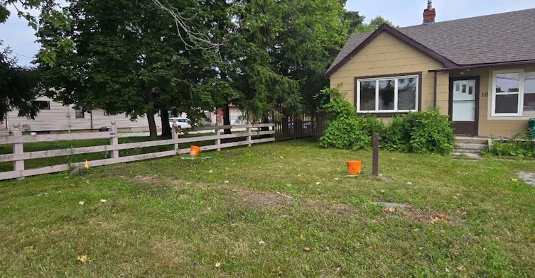 16 Elm Grove Avenue, Richmond Hill, ON, L4E 2T2 - 2