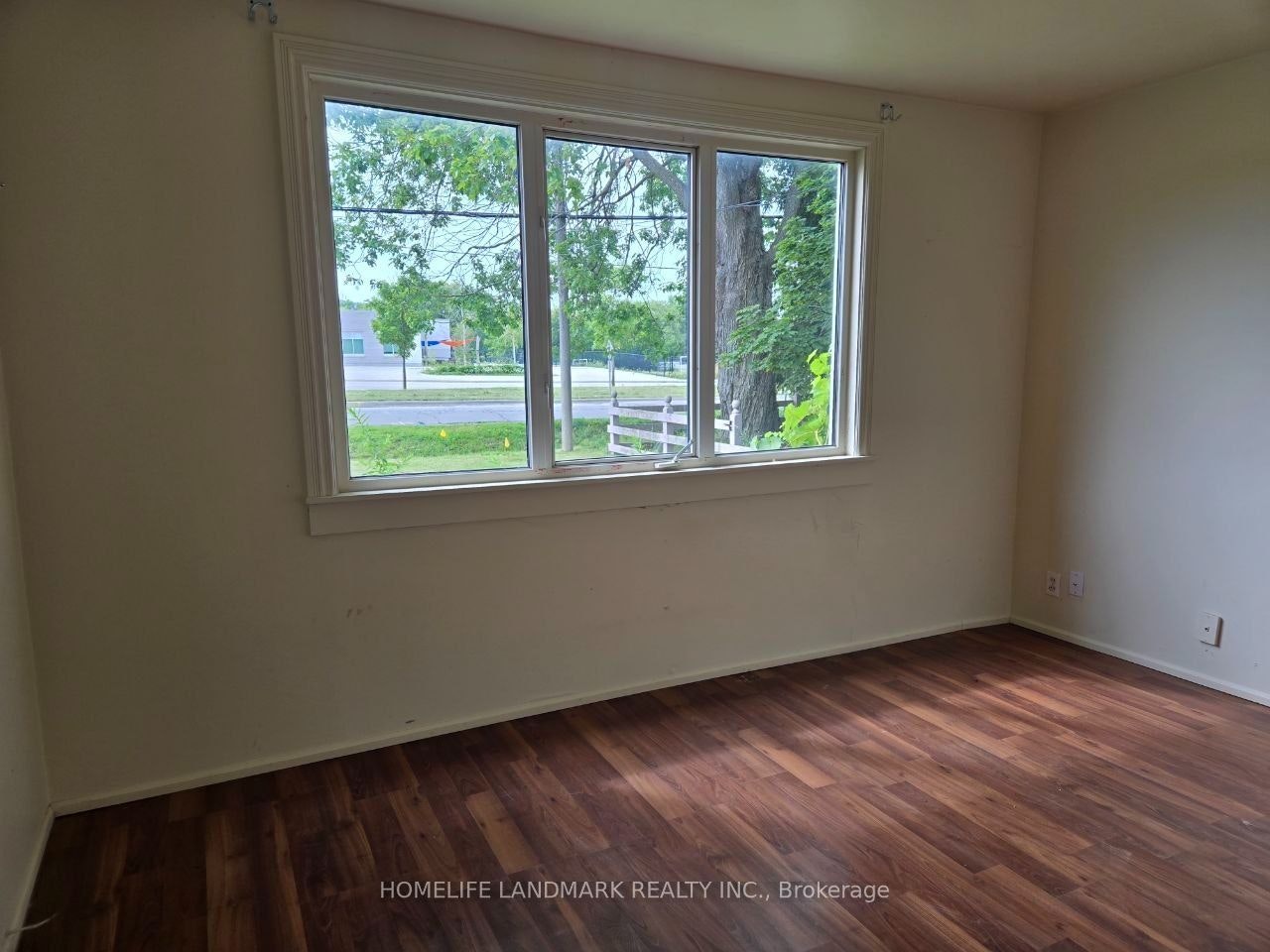 16 Elm Grove Avenue, Richmond Hill, ON, L4E 2T2 - 6