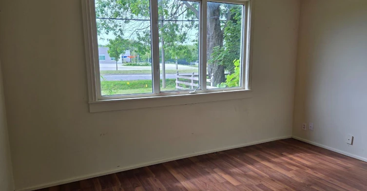 16 Elm Grove Avenue, Richmond Hill, ON, L4E 2T2 - 6