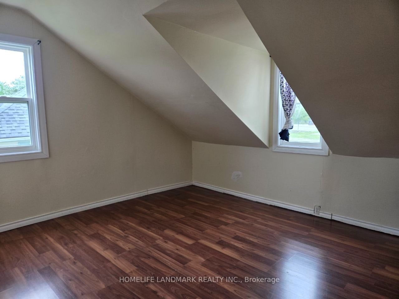 16 Elm Grove Avenue, Richmond Hill, ON, L4E 2T2 - 13