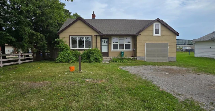 16 Elm Grove Avenue, Richmond Hill, ON, L4E 2T2