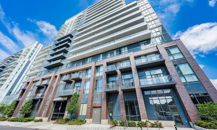 203-38 Honeycrisp Crescent