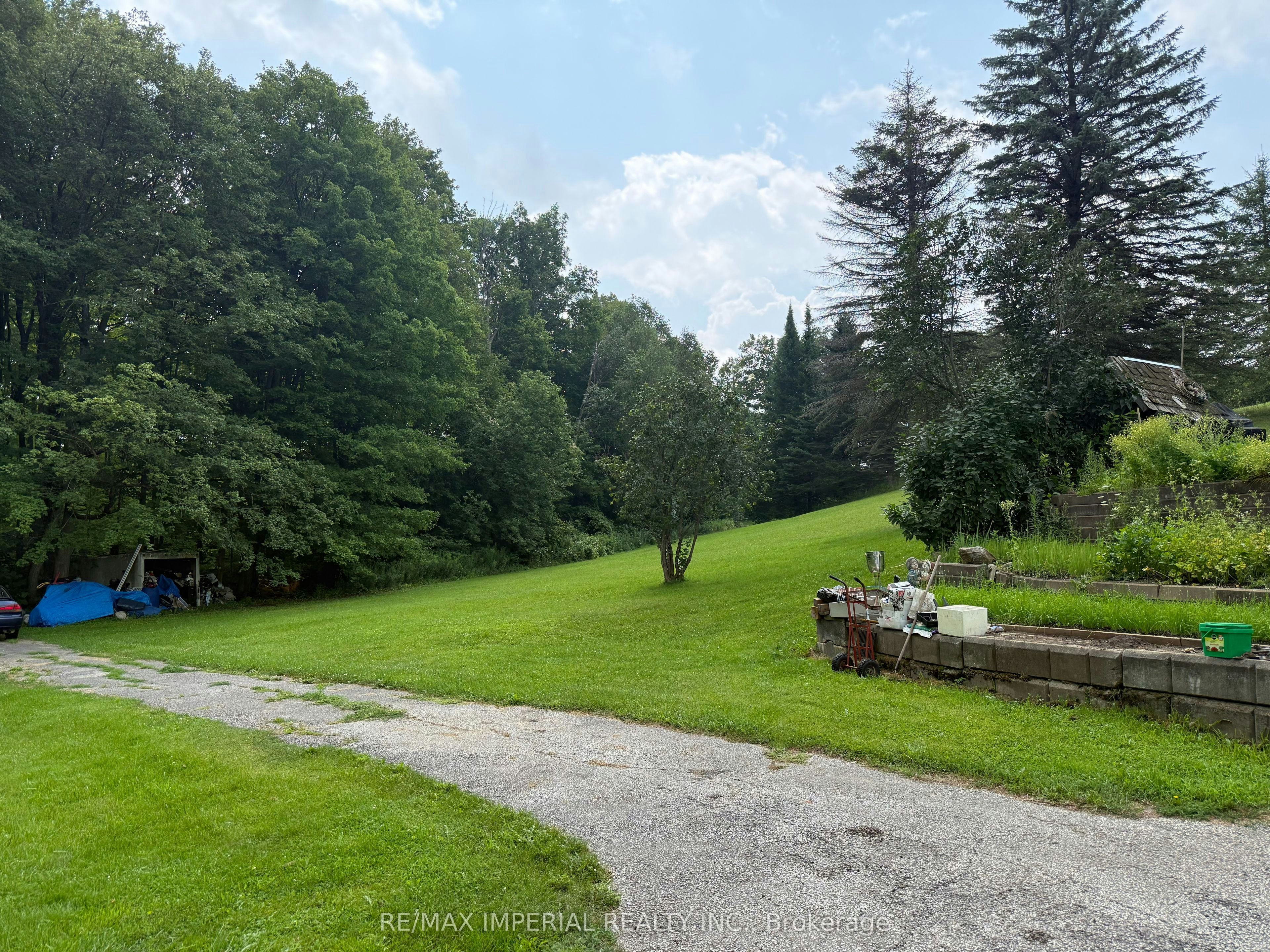 BSMT-3325 Vandorf Side Road, Whitchurch-Stouffville, ON, L4A 7X5 - 2