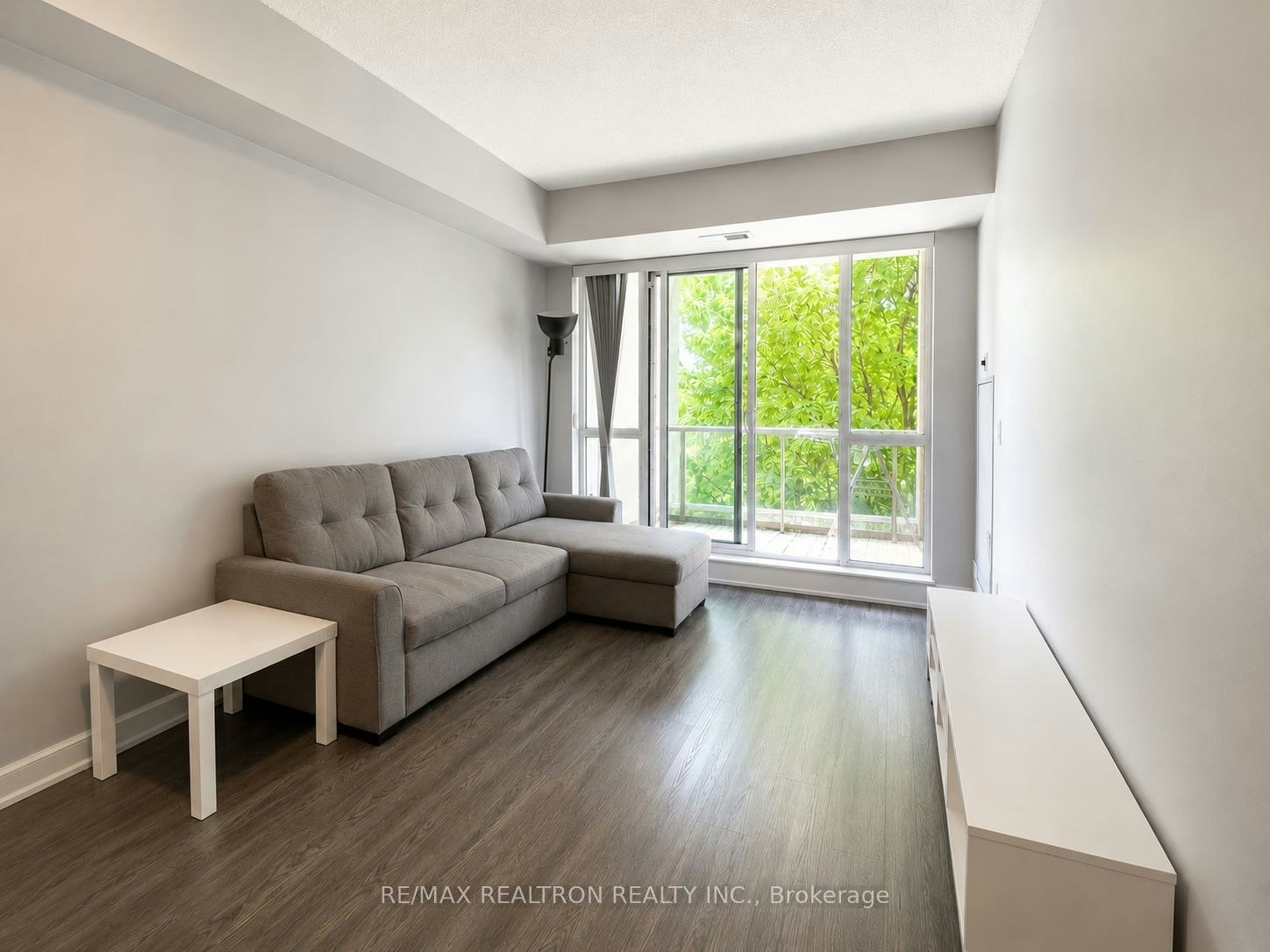 206-57 Upper Duke Crescent, Markham, ON, L6G 0B8 - 3