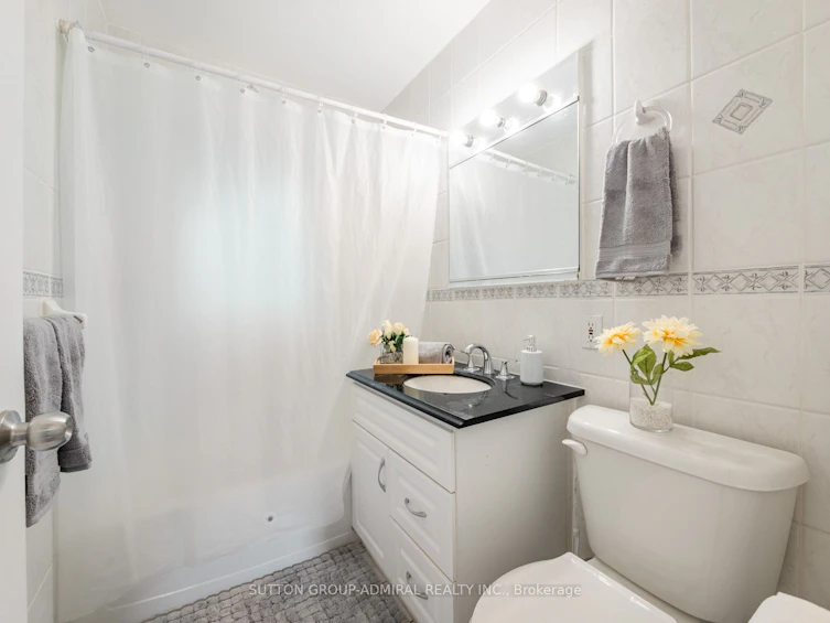 261 Carol Avenue, Newmarket, ON, L3Y 4T2 - 23