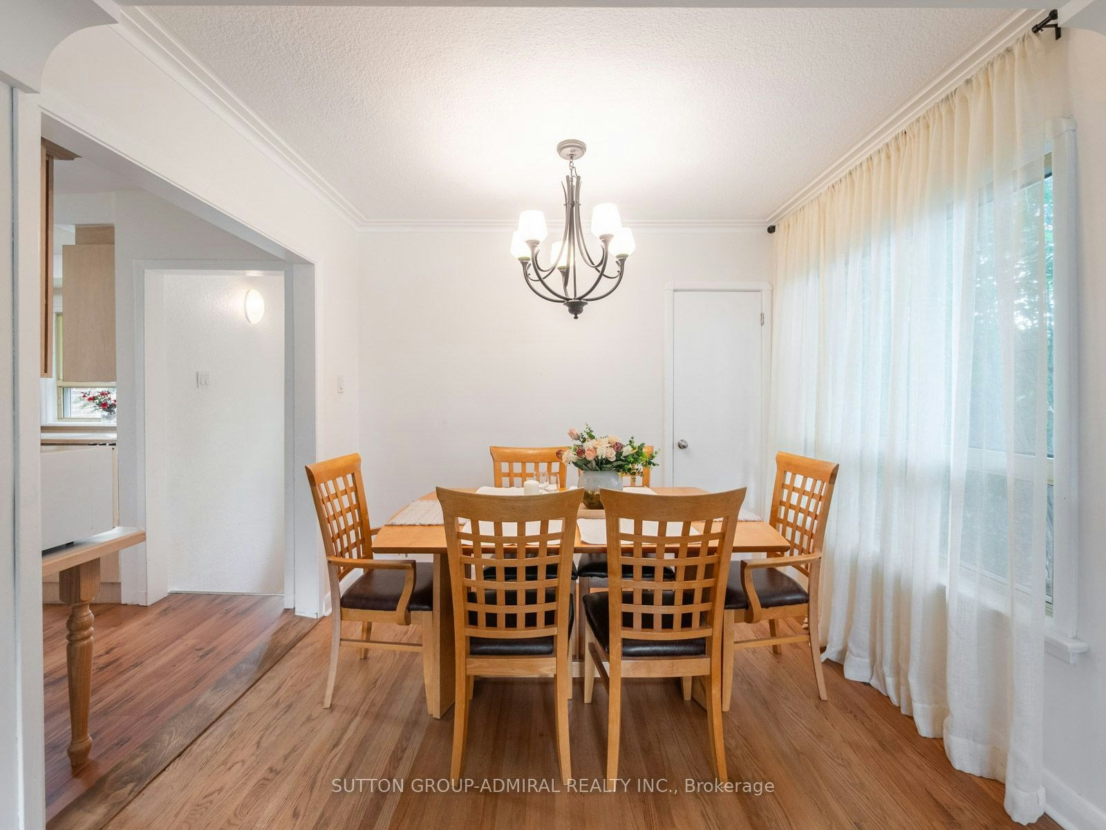 261 Carol Avenue, Newmarket, ON, L3Y 4T2 - 17