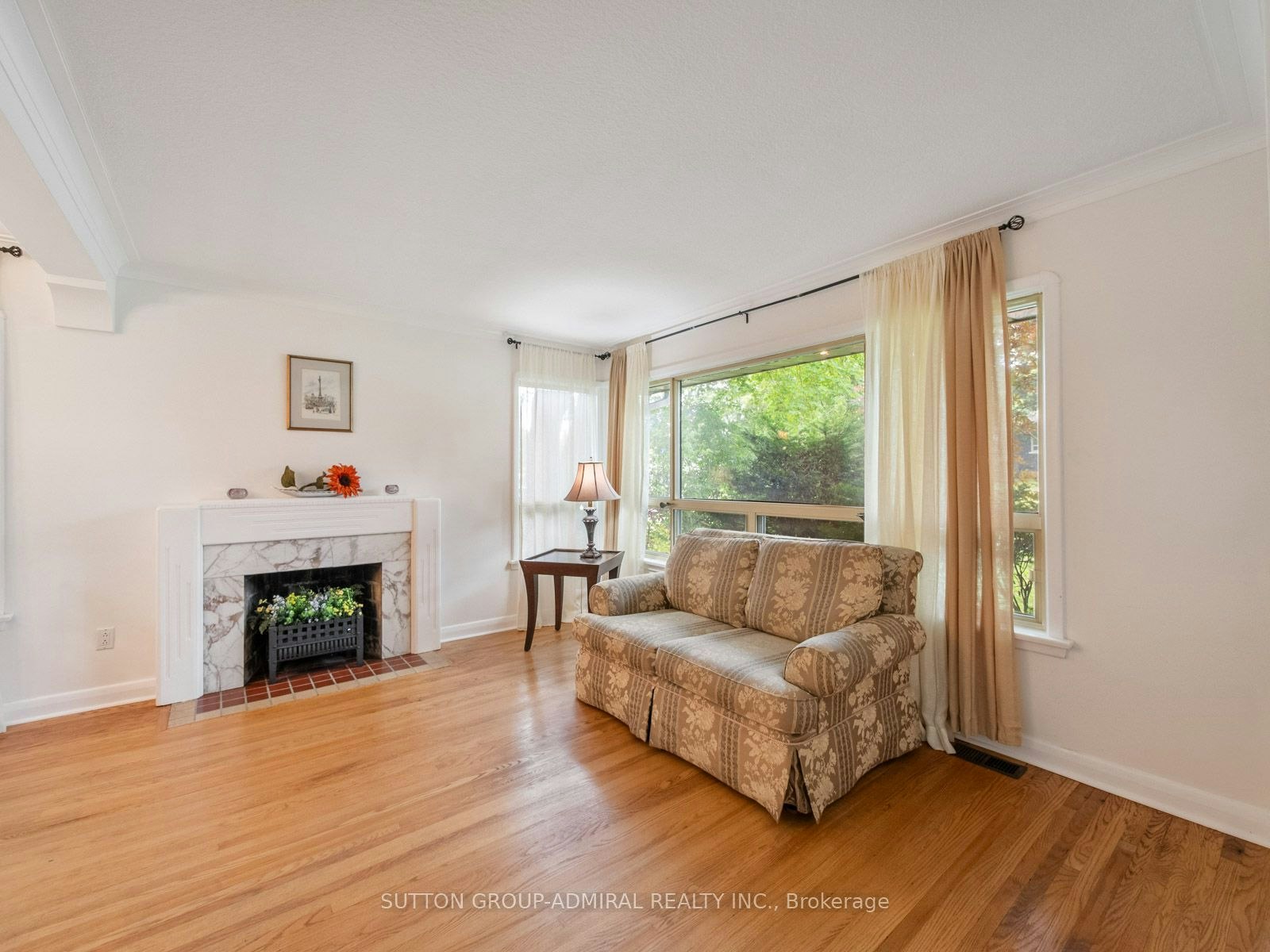 261 Carol Avenue, Newmarket, ON, L3Y 4T2 - 13